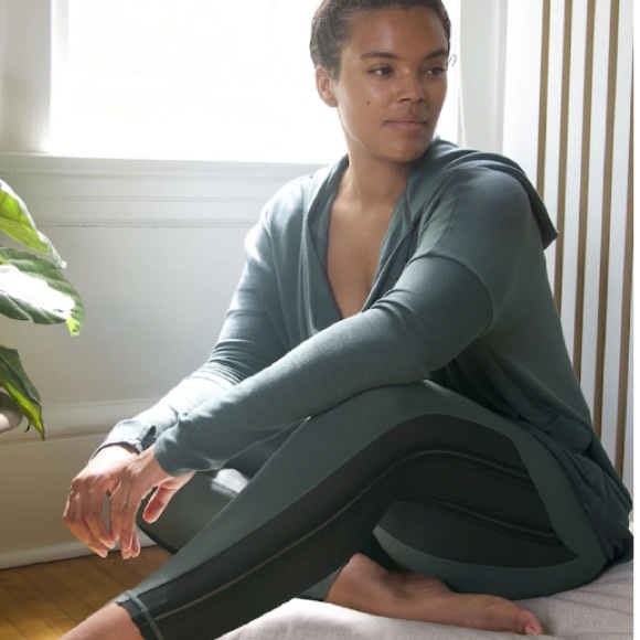 Nwt Athleta Purana Wrap Sweatshirt Bali 